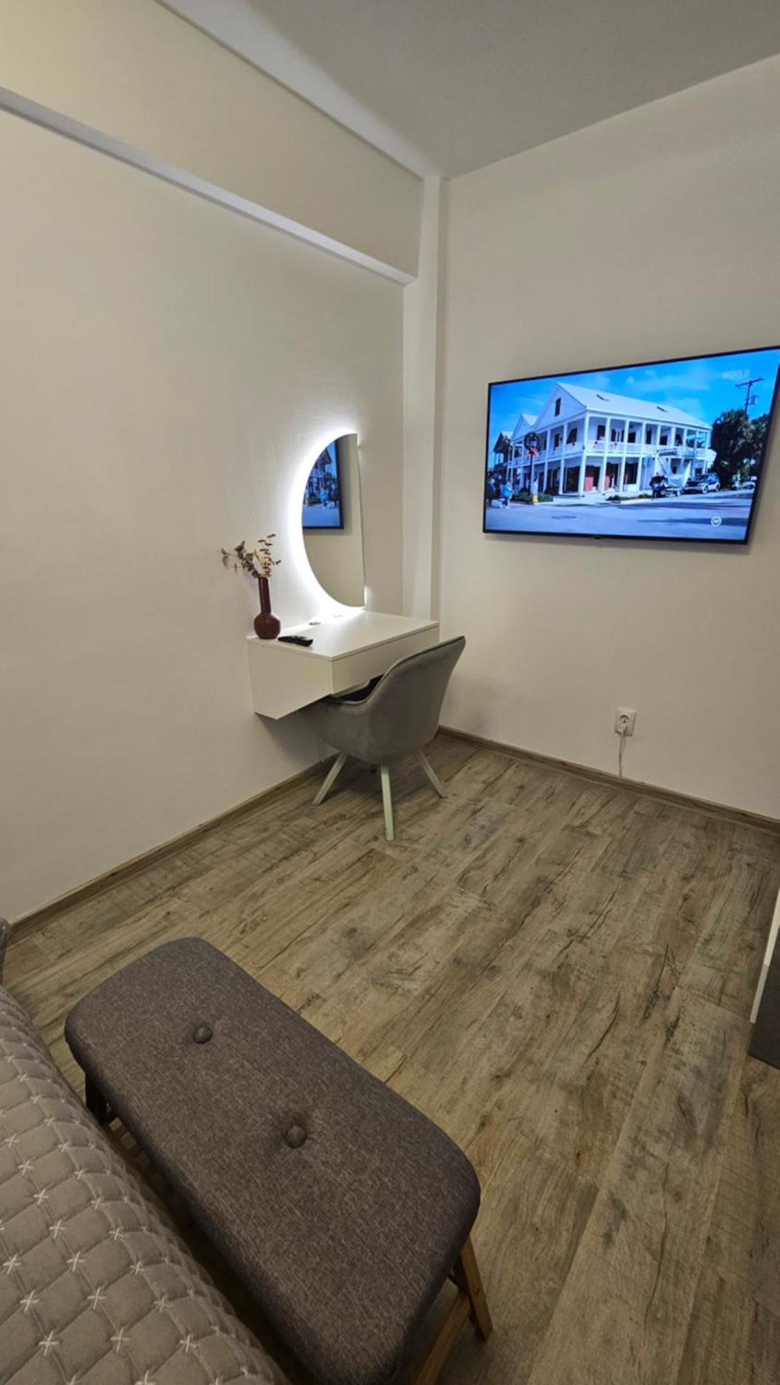 Central View Apartment Deva Extérieur photo